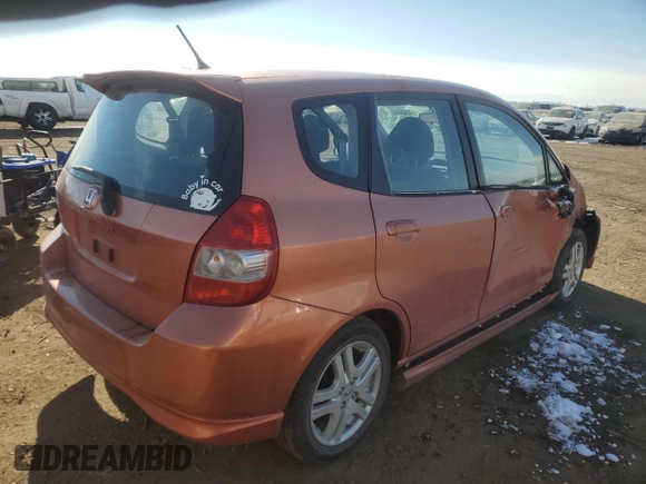 2008 Honda Fit Sport with VIN JHMGD37668S041570, listed as a Copart auction lot 45044285 with 210,084 mi miles and Salvage Title. Bid and sale history available at carsss.com. Image 3.