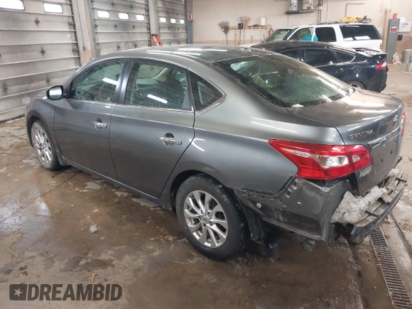 2018 Nissan Sentra SR with VIN 3N1AB7AP8JY250308, listed as a IAAI auction lot 40901715 with 91,090 mi miles and . Bid and sale history available at DreamBid. Image 3.