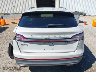 2020 Lincoln Nautilus Standard with VIN 2LMPJ6J98LBL11383, listed as a IAAI auction lot 41822835 with 36,743 mi miles. Bid and sale history available at carsss.com. Image 16.