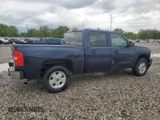 2011 Chevrolet Silverado 1500 LT with VIN 3GCPKSE37BG202677, listed as a Copart auction lot 55015385 with 175,086 mi miles and Salvage Title. Bid and sale history available at DreamBid. Image 3.