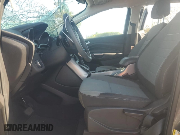 2013 Ford Escape SE с VIN 1FMCU0G98DUC62607, выставлен на аукционе Copart как лот 52754835 с пробегом Не указан миль и Списание • Salvage title. История ставок и продаж доступна на DreamBid. Изображение 7.