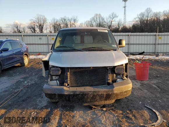2005 Chevrolet Express Cargo z VIN 1GCFG15T251234110, wystawiony jako Copart lot #88493575 z przebiegiem Nie podano mil oraz Szkoda całkowita • Salvage title. Historia ofert i sprzedaży dostępna na DreamBid. Obrazek 5.