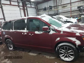 2019 Dodge Grand Caravan GT with VIN 2C4RDGEG3KR535665, listed as a IAAI auction lot 41564437 with 128,016 mi miles and . Bid and sale history available at DreamBid. Image 13.