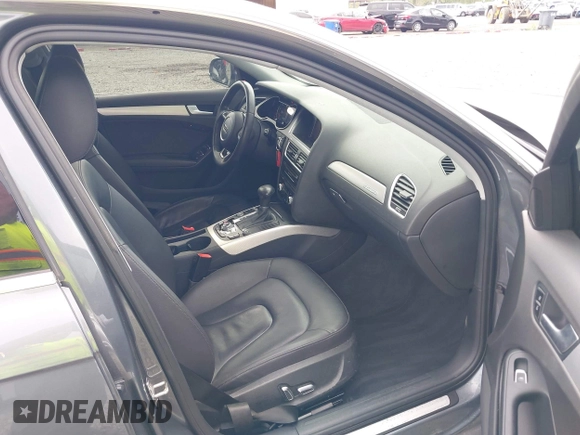 2015 Audi A4 Premium Plus z VIN WAUFFAFL5FN019698, wystawiony jako IAAI lot #42310939 z przebiegiem 72 491 mil mil oraz . Historia ofert i sprzedaży dostępna na DreamBid. Obrazek 5.