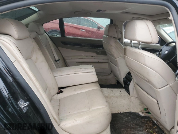 2010 BMW 7 Series 750Li z VIN WBAKB8C57ACY63934, wystawiony jako Copart lot #58851285 z przebiegiem Nie podano mil oraz Czysty tytuł • Clean title. Historia ofert i sprzedaży dostępna na DreamBid. Obrazek 10.