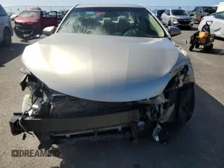 2015 Toyota Camry XLE z VIN 4T1BF1FK1FU003346, wystawiony jako Copart lot #49073935 z przebiegiem 42 396 mil mil oraz Szkoda całkowita • Salvage title. Historia ofert i sprzedaży dostępna na DreamBid. Obrazek 5.