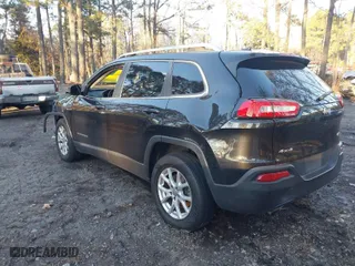 2015 Jeep Cherokee Latitude with VIN 1C4PJMCB3FW648891, listed as a IAAI auction lot 41065231 with 110,193 mi miles. Bid and sale history available at carsss.com. Image 3.