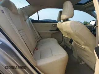 2017 Toyota Camry XLE z VIN 4T1BF1FK9HU625972, wystawiony jako Copart lot #59973965 z przebiegiem 63 630 mil mil oraz Szkoda całkowita • Salvage title. Historia ofert i sprzedaży dostępna na DreamBid. Obrazek 10.