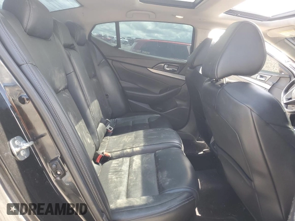 2018 Nissan Maxima S z VIN 1N4AA6AP7JC398653, wystawiony jako Copart lot #56724435 z przebiegiem 124 900 mil mil oraz Szkoda całkowita • Salvage title. Historia ofert i sprzedaży dostępna na DreamBid. Obrazek 10.