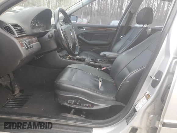 2005 BMW 3 Series 325i with VIN WBAEV33435KX10865, listed as a Copart auction lot 44356145 with 130,210 mi miles and Salvage Title. Bid and sale history available at carsss.com. Image 7.