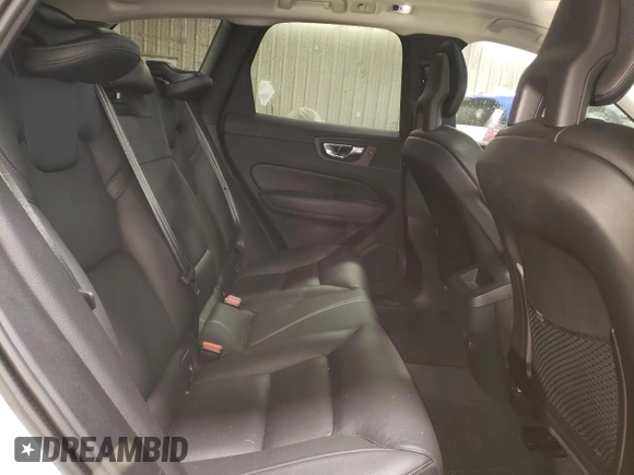 2018 Volvo XC60 Momentum with VIN LYVA22RK3JB117820, listed as a Copart auction lot 52420055 with 52,616 mi miles and Salvage title. Bid and sale history available at DreamBid. Image 10.