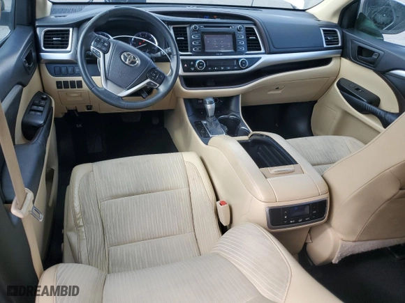 2015 Toyota Highlander LE with VIN 5TDBKRFH9FS079498, listed as a Copart auction lot 48985375 with 90,293 mi miles and Salvage Title. Bid and sale history available at carsss.com. Image 8.