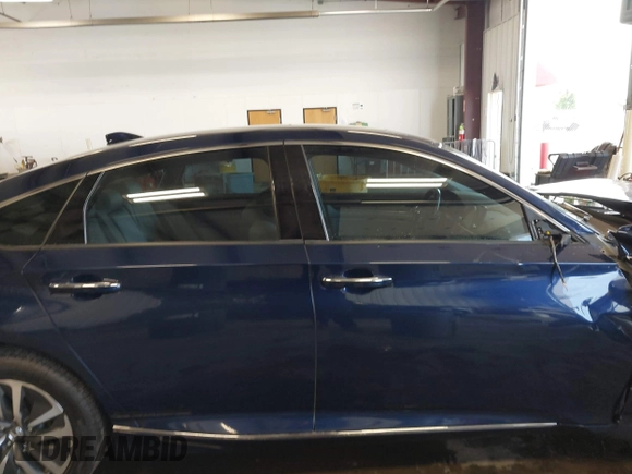2020 Honda Accord Touring with VIN 1HGCV3F95LA012182, listed as a IAAI auction lot 42510566 with 60,426 mi miles and . Bid and sale history available at DreamBid. Image 14.