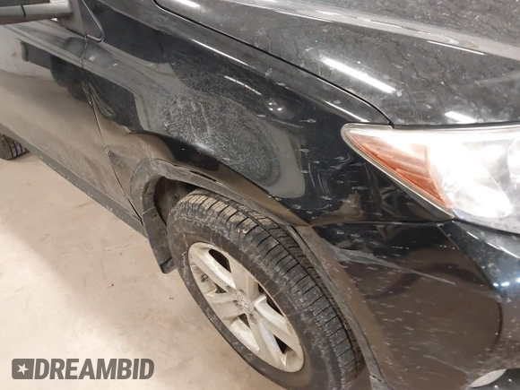 2014 Toyota RAV4 XLE with VIN 2T3RFREVXEW163532, listed as a IAAI auction lot 41458228 with 163,851 mi miles. Bid and sale history available at carsss.com. Image 6.