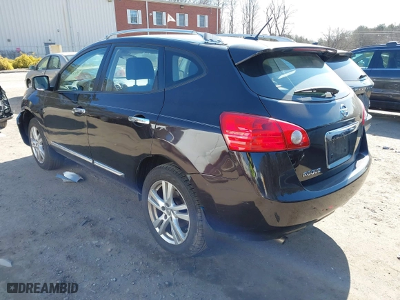 2015 Nissan Rogue Select S with VIN JN8AS5MT3FW660978, listed as a IAAI auction lot 41726625 with 105,973 mi miles. Bid and sale history available at carsss.com. Image 3.