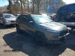 2017 Jeep Cherokee Limited with VIN 1C4PJMDS7HW560881, listed as a IAAI auction lot 41749358 with 113,415 mi miles and . Bid and sale history available at DreamBid. Image 1.