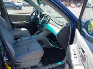 2007 Toyota Highlander w/3rd Row with VIN JTEDP21A970133734, listed as a IAAI auction lot 42101134 with 186,658 mi miles. Bid and sale history available at carsss.com. Image 5.