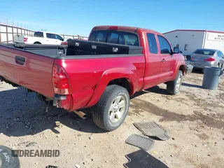 2008 Toyota Tacoma with VIN 5TEUU42N18Z534545, listed as a IAAI auction lot 41725129 with 155,225 mi miles and . Bid and sale history available at DreamBid. Image 4.