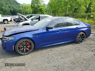 2022 BMW M5 z VIN WBS83CH03NCK43106, wystawiony jako Copart lot #60097435 z przebiegiem 189 mil mil oraz Szkoda całkowita • Salvage title. Historia ofert i sprzedaży dostępna na DreamBid. Obrazek 1.