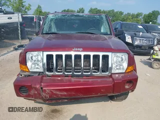 2007 Jeep Commander Sport с VIN 1J8HG48K87C699634, выставлен на аукционе IAAI как лот 42710225 с пробегом 161 700 миль миль и . История ставок и продаж доступна на DreamBid. Изображение 13.