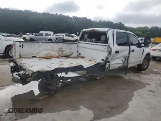2019 Ford F-350 XL with VIN 1FT8W3A67KEG54330, listed as a Copart auction lot 57588535 with 247,040 mi miles and Salvage title. Bid and sale history available at DreamBid. Image 3.