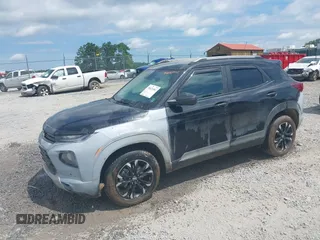 2023 Chevrolet TrailBlazer LT with VIN KL79MRSL4PB002403, listed as a IAAI auction lot 39621991 with 41,108 mi miles and . Bid and sale history available at DreamBid. Image 2.