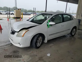 2010 Nissan Sentra SR with VIN 3N1AB6AP1AL628542, listed as a Copart auction lot 59116975 with 111,081 mi miles and Salvage title. Bid and sale history available at DreamBid. Image 1.