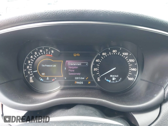 2017 Lincoln MKC Reserve with VIN 5LMCJ3C95HUL54101, listed as a IAAI auction lot 42272528 with 32,815 mi miles and . Bid and sale history available at DreamBid. Image 7.