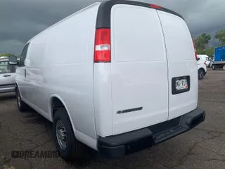 2021 Chevrolet Express Cargo with VIN 1GCWGAFP2M1303233, listed as a IAAI auction lot 42731173 with 57,034 mi miles and . Bid and sale history available at DreamBid. Image 8.