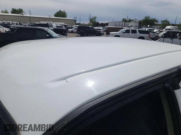 2009 Ford F-250 XL with VIN 1FTNX20529EA11705, listed as a IAAI auction lot 42793654 with 272,233 mi miles and . Bid and sale history available at DreamBid. Image 22.