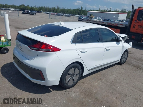 2022 Hyundai Ioniq SE z VIN KMHC75LC1NU282432, wystawiony jako IAAI lot #42060104 z przebiegiem 35 700 mil mil oraz . Historia ofert i sprzedaży dostępna na DreamBid. Obrazek 4.