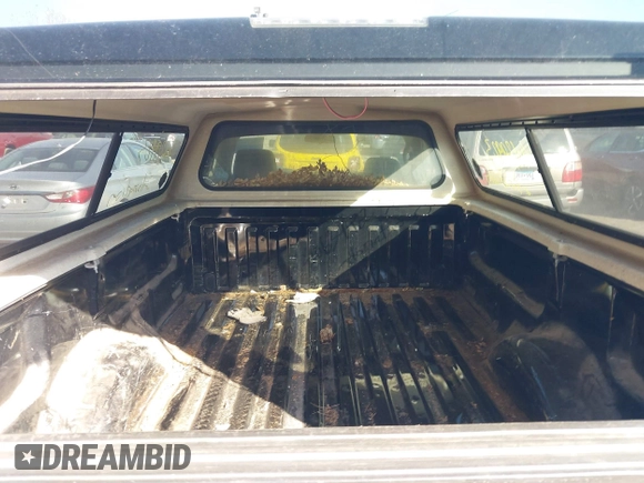 2009 Ford F-150 XL with VIN 1FTRF12W39KC17377, listed as a IAAI auction lot 40639923 with 158,791 mi miles and . Bid and sale history available at DreamBid. Image 12.
