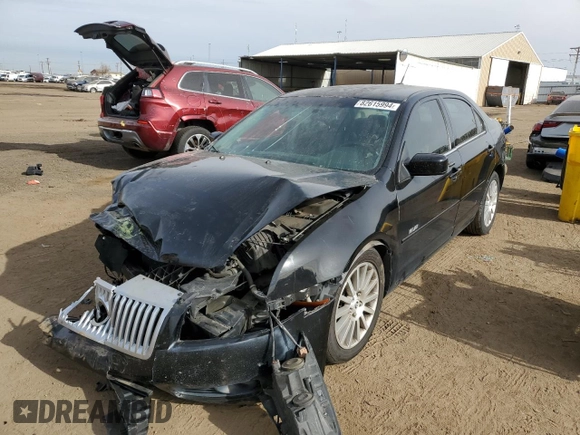 2008 Mercury Milan Premier with VIN 3MEHM08Z38R661431, listed as a Copart auction lot 82615994 with 0 mi miles and Salvage Title. Bid and sale history available at carsss.com. Image 1.