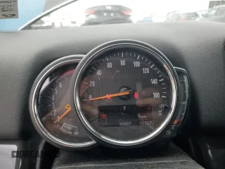 2018 MINI Countryman Cooper S with VIN WMZYT3C39J3E93309, listed as a Copart auction lot 60558285 with 50,907 mi miles and Salvage title. Bid and sale history available at DreamBid. Image 9.
