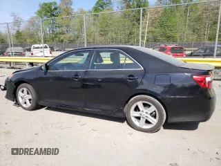 2014 Toyota Camry L with VIN 4T1BF1FK6EU321297, listed as a Copart auction lot 54044795 with 130,651 mi miles and Salvage Title. Bid and sale history available at DreamBid. Image 2.