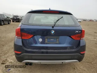 2013 BMW X1 xDrive28i z VIN WBAVL1C52DVR83974, wystawiony jako Copart lot #53567905 z przebiegiem 96 688 mil mil oraz Szkoda całkowita • Salvage title. Historia ofert i sprzedaży dostępna na DreamBid. Obrazek 6.