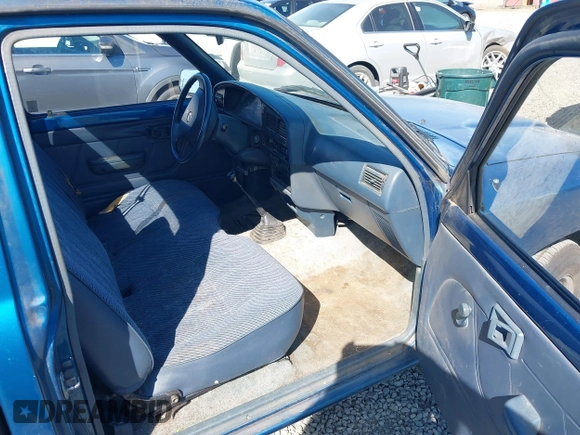 1994 Toyota Pickup z VIN 4TARN81A8RZ196014, wystawiony jako IAAI lot #42356847 z przebiegiem 165 291 mil mil oraz . Historia ofert i sprzedaży dostępna na DreamBid. Obrazek 5.