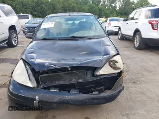 2000 Ford Focus SE with VIN 1FAFP3431YW182169, listed as a IAAI auction lot 42539335 with Not provided miles and . Bid and sale history available at DreamBid. Image 11.