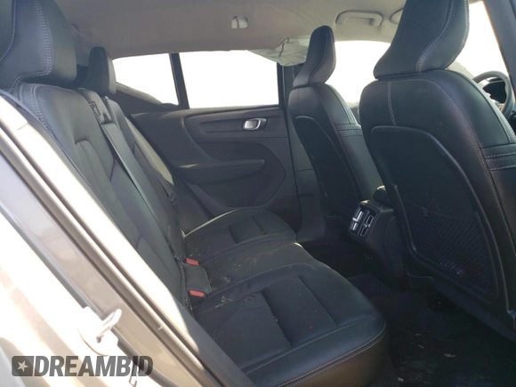 2022 Volvo XC40 Momentum with VIN YV4AC2HK2N2766222, listed as a Copart auction lot 51231013 with 23,181 mi miles and . Bid and sale history available at DreamBid. Image 11.