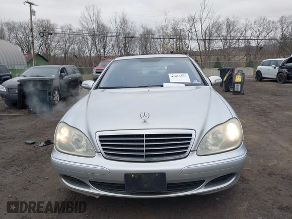 2003 Mercedes-Benz S-Class 4.3L with VIN WDBNG70J03A331144, listed as a IAAI auction lot 42013506 with 1 mi miles. Bid and sale history available at carsss.com. Image 6.