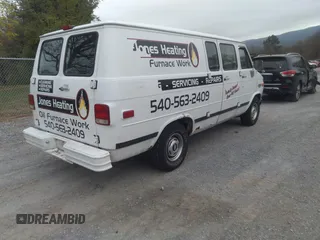 1995 Chevrolet Chevy Van z VIN 1GCEG25K2SF159884, wystawiony jako IAAI lot #41947206 z przebiegiem 308 693 mil mil oraz . Historia ofert i sprzedaży dostępna na DreamBid. Obrazek 4.