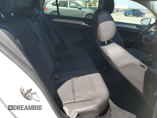 2015 Volkswagen Golf TSI S z VIN 3VW117AU8FM076676, wystawiony jako Copart lot #55051205 z przebiegiem 59 217 mil mil oraz Szkoda całkowita • Salvage title. Historia ofert i sprzedaży dostępna na DreamBid. Obrazek 10.