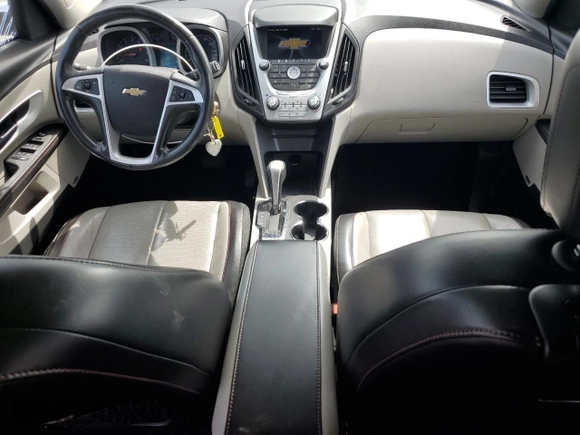 2010 Chevrolet Equinox LTZ z VIN 2CNFLGEY7A6337116, wystawiony jako Copart lot #56745625 z przebiegiem 165 467 mil mil oraz Szkoda całkowita • Salvage title. Historia ofert i sprzedaży dostępna na DreamBid. Obrazek 8.