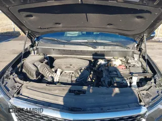 2022 Cadillac XT6 Premium Luxury with VIN 1GYKPDRS5NZ122060, listed as a IAAI auction lot 41584678 with 36,036 mi miles. Bid and sale history available at carsss.com. Image 10.