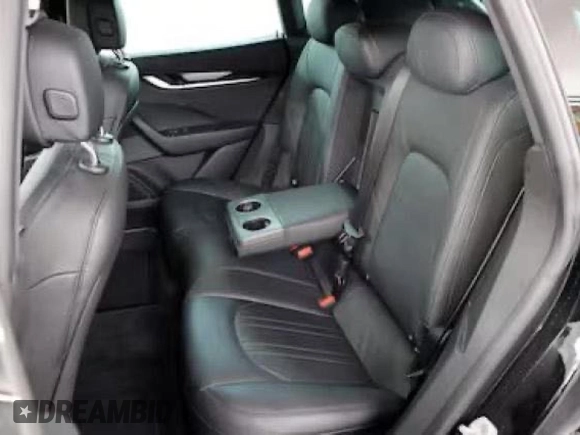 2019 Maserati Levante с VIN ZN661XUA0KX310421, выставлен на аукционе Copart как лот 44649605 с пробегом 4 917 миль миль и Чистый • Clean title. История ставок и продаж доступна на DreamBid. Изображение 6.
