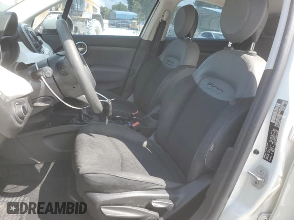 2016 FIAT 500X Pop с VIN ZFBCFXAW0GP355522, выставлен на аукционе Copart как лот 69842704 с пробегом 79 973 миль миль и Списание • Salvage title. История ставок и продаж доступна на DreamBid. Изображение 7.