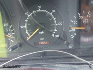 1999 Mercedes-Benz M-Class with VIN 4JGAB54E3XA141663, listed as a IAAI auction lot 41886982 with 196,503 mi miles. Bid and sale history available at carsss.com. Image 7.