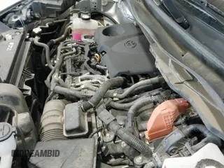 2021 Toyota Sienna LE with VIN 5TDKSKFC8MS035873, listed as a IAAI auction lot 42577906 with 228,325 mi miles and . Bid and sale history available at DreamBid. Image 20.