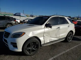 2015 Mercedes-Benz M 400 with VIN 4JGDA5GB2FA586282, listed as a Copart auction lot 85108304 with 123,808 mi miles and Salvage Title. Bid and sale history available at DreamBid. Image 1.