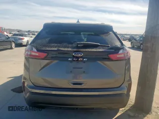 2021 Ford Edge SE z VIN 2FMPK3G94MBA46090, wystawiony jako Copart lot #49350915 z przebiegiem 99 324 mil mil oraz Czysty tytuł • Clean title. Historia ofert i sprzedaży dostępna na DreamBid. Obrazek 6.